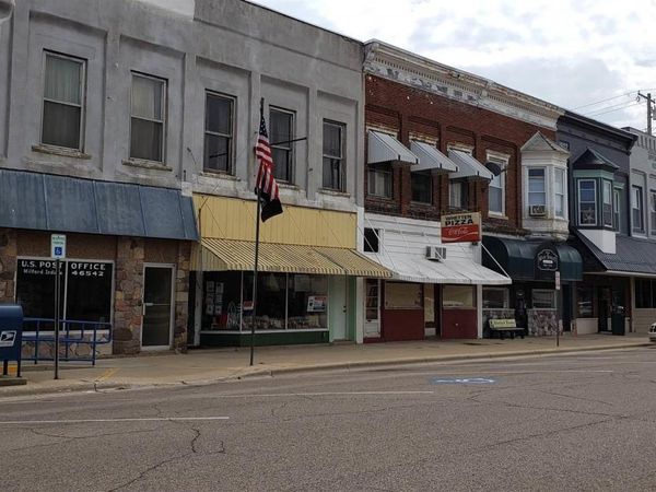 128 S Main, Milford, IN 46542