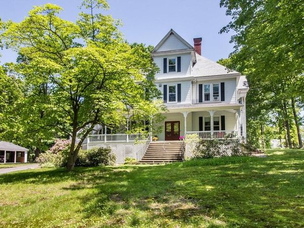 40 High St, Acton, MA 01720