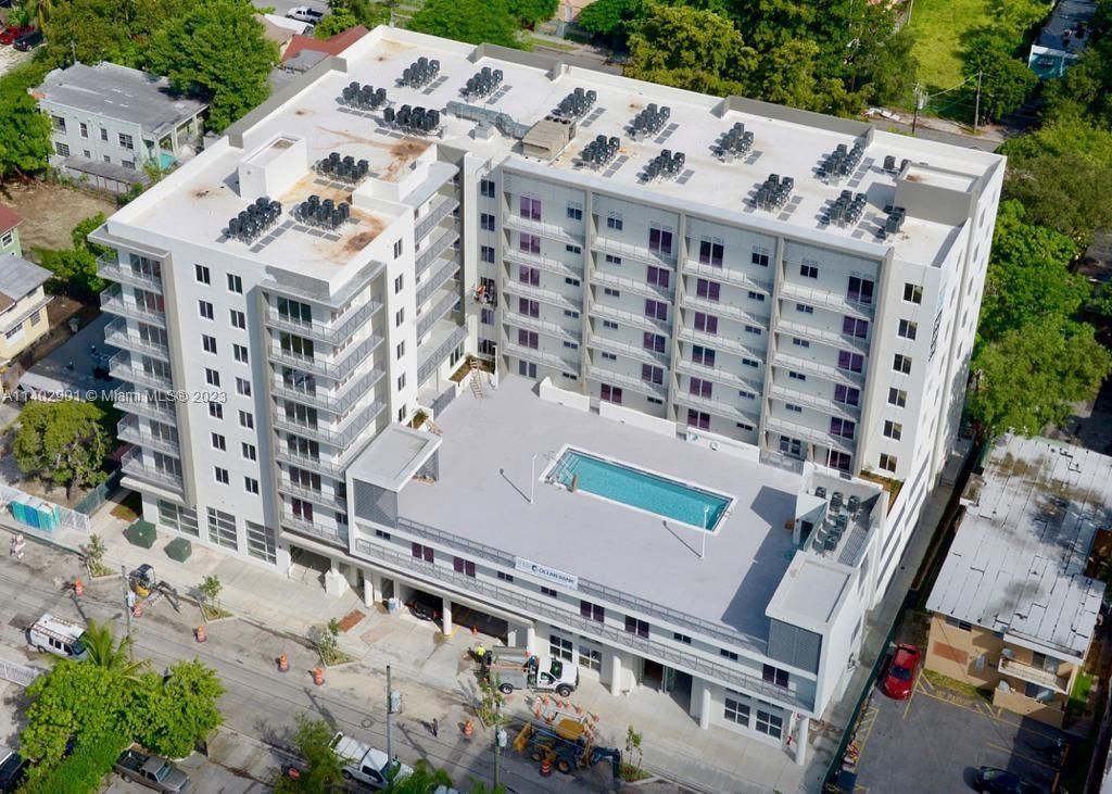 645 NW 1st St, Unit 503, Miami, FL 33126 Photo