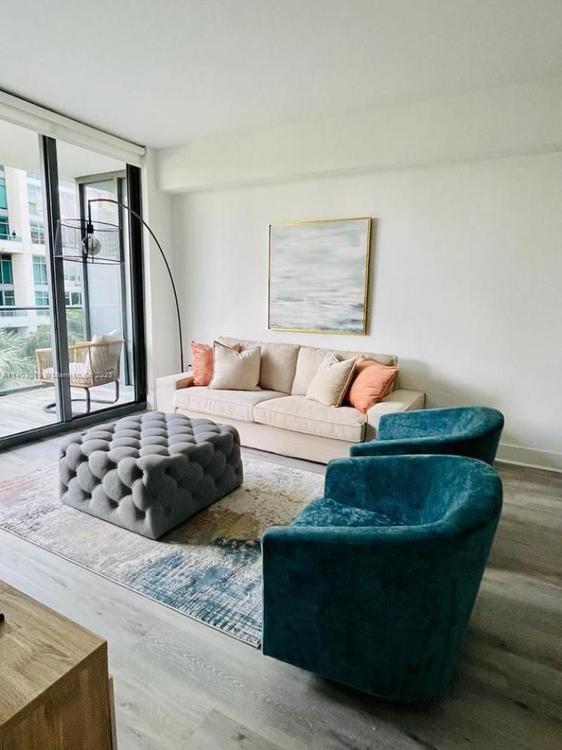 121 NE 34th St, Unit L302, Miami, FL 33137 Photo