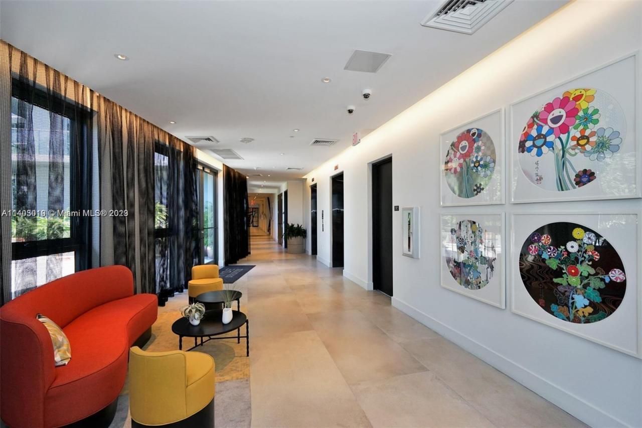 121 NE 34th St, Unit L302, Miami, FL 33137 Photo