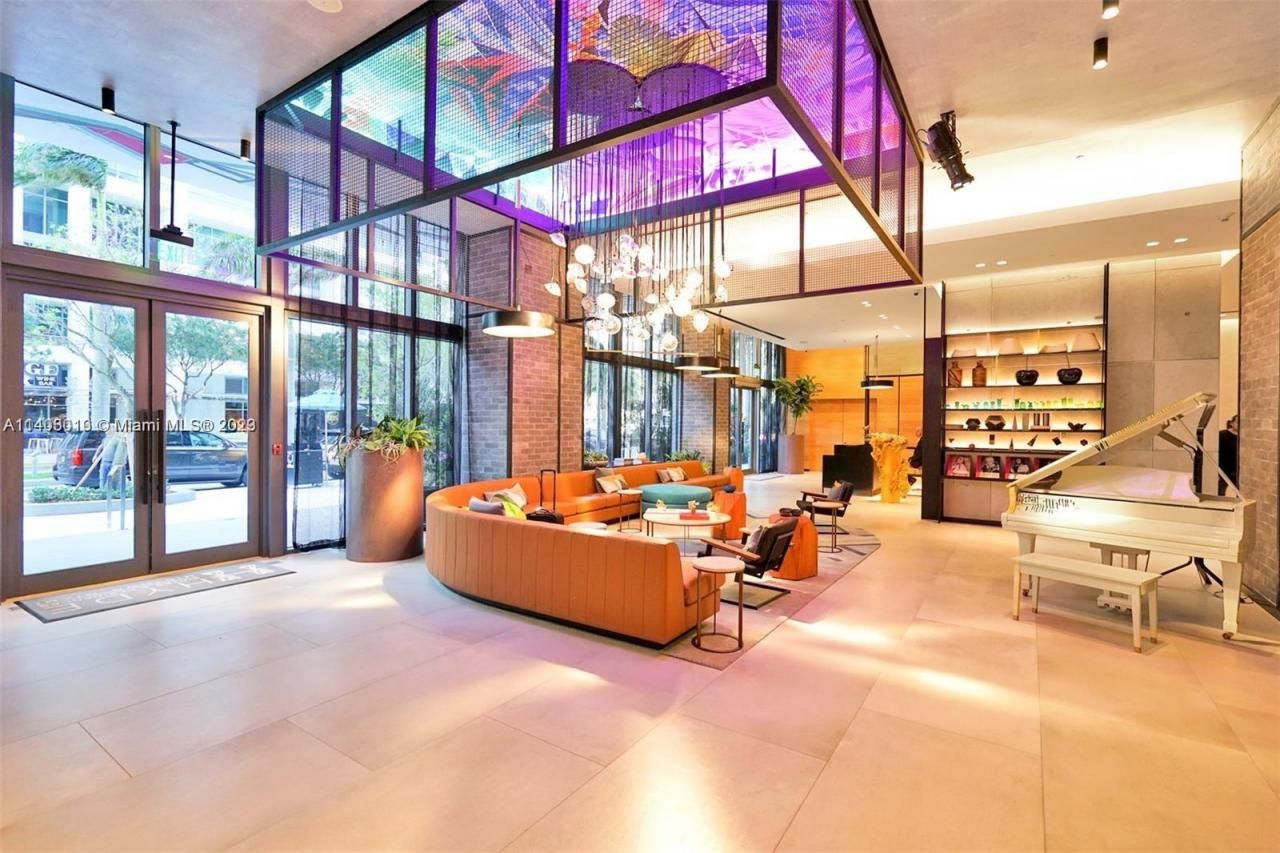 121 NE 34th St, Unit L302, Miami, FL 33137 Photo