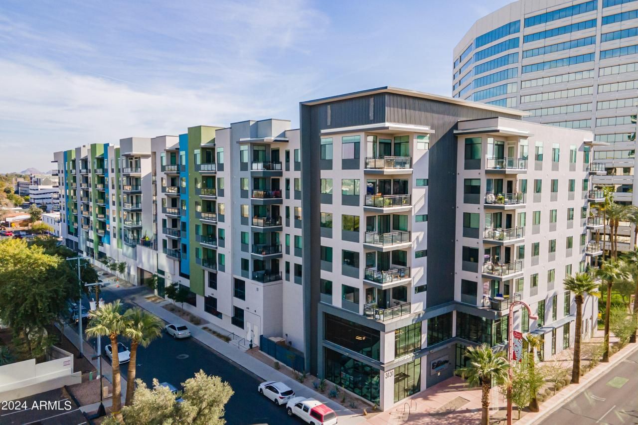 3131 N Central Avenue, Unit 6021, Phoenix, AZ 85012 Main Photo
