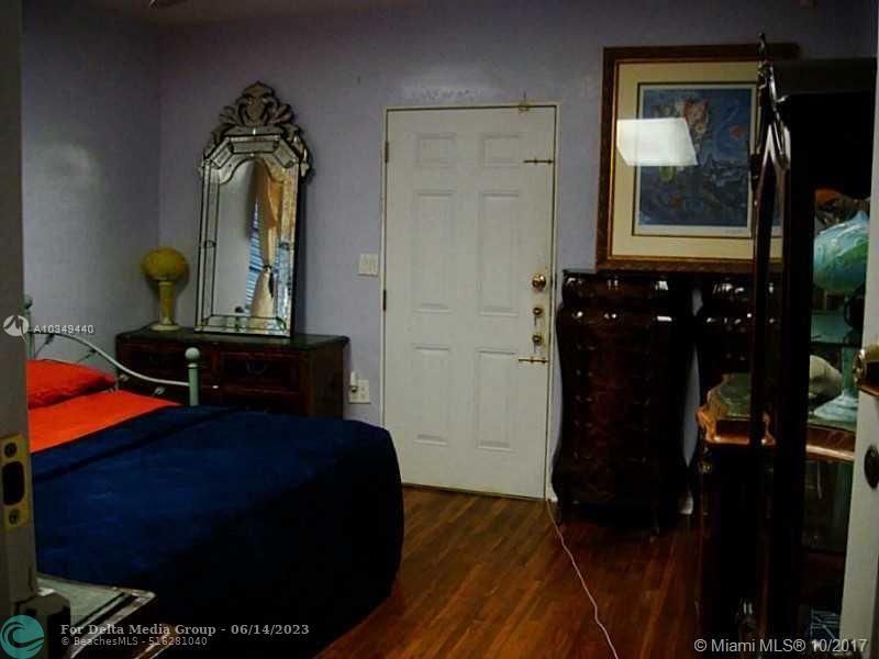 9324 Abbott Ave, Surfside, FL 33154 Photo