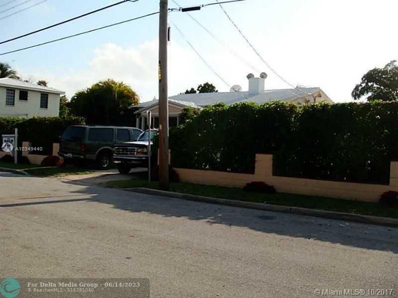 9324 Abbott Ave, Surfside, FL 33154 Photo