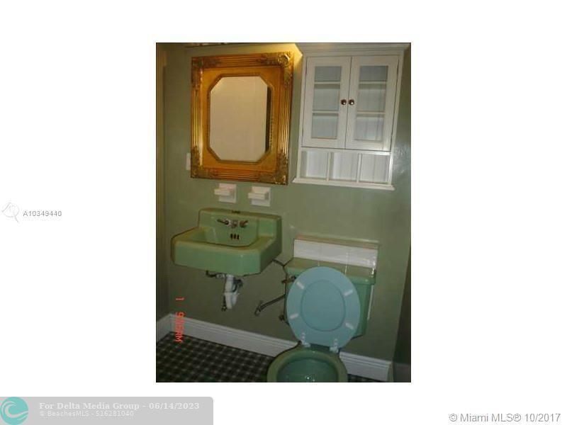 9324 Abbott Ave, Surfside, FL 33154 Photo