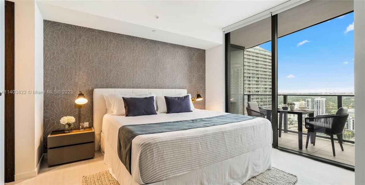 1000 Brickell Plaza, Unit 2711, Miami, FL 33131 Photo