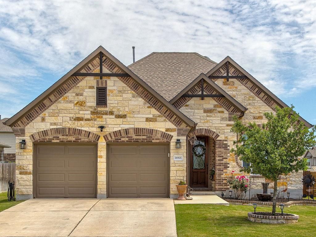 16901 Lathrop Ave, Pflugerville, TX 78660 Main Photo