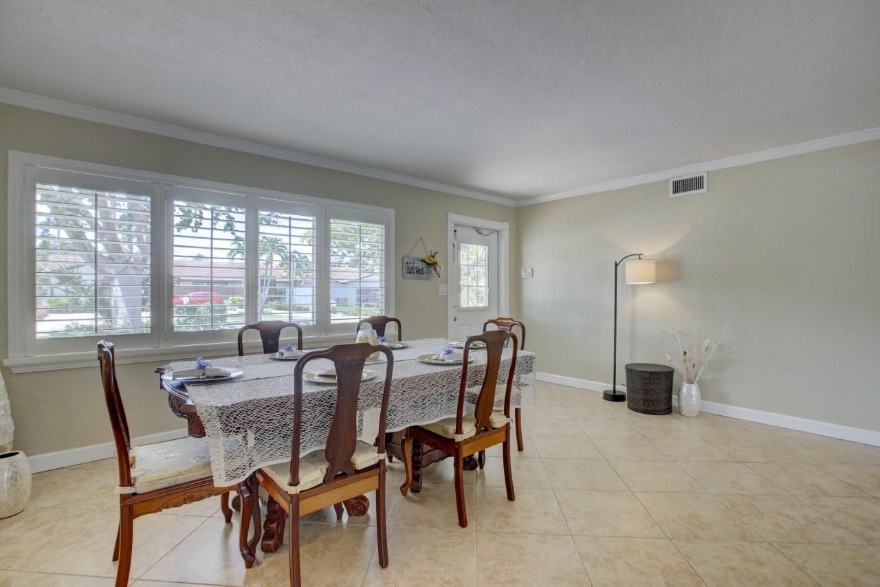 808 SE 13 Court, Deerfield Beach, FL 33441 Photo