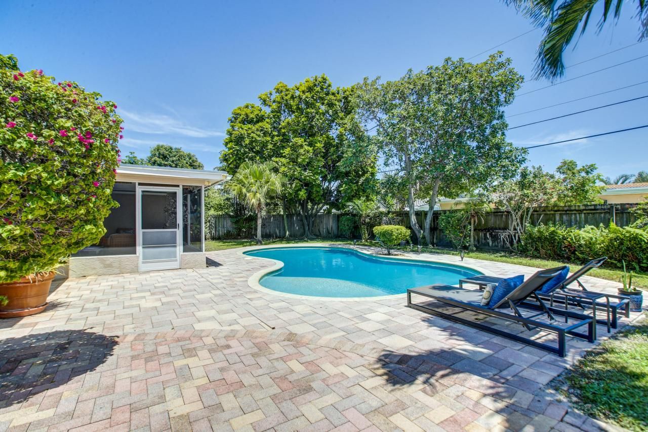 808 SE 13 Court, Deerfield Beach, FL 33441 Photo