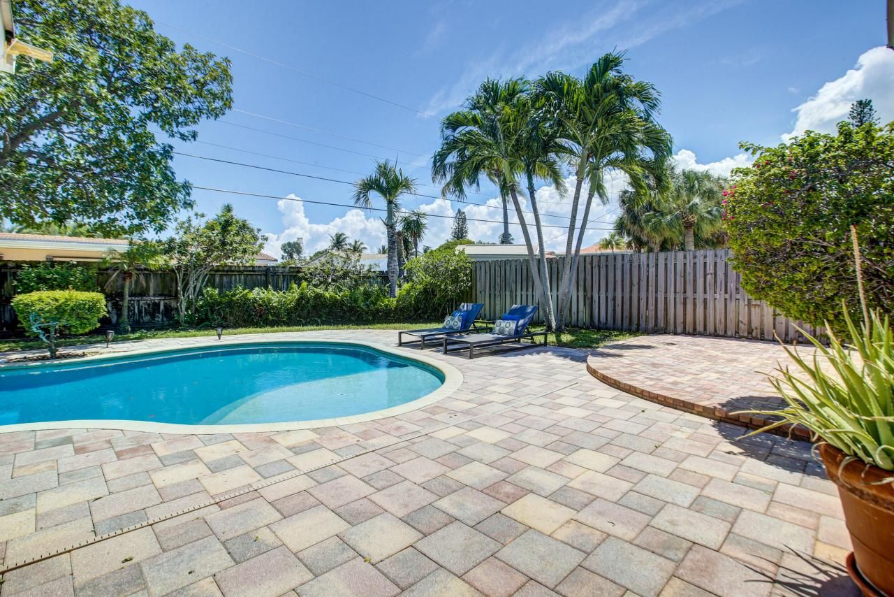 808 SE 13 Court, Deerfield Beach, FL 33441 Photo