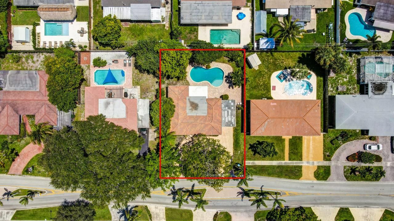 808 SE 13 Court, Deerfield Beach, FL 33441 Photo