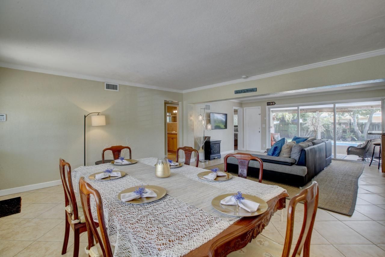 808 SE 13 Court, Deerfield Beach, FL 33441 Photo