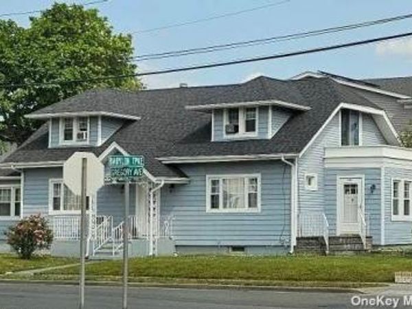 131 Gregory Avenue, Merrick, NY 11566