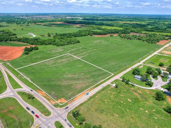 000 N Porter Avenue, Norman, OK 73071