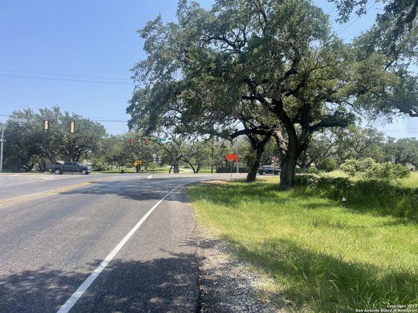 FM3150 & FM3350 Airport, Pleasanton, TX 78064