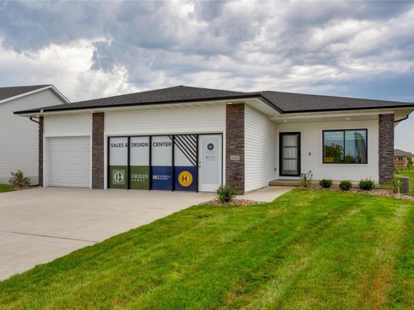 5401 167th Street, Urbandale, IA 50323