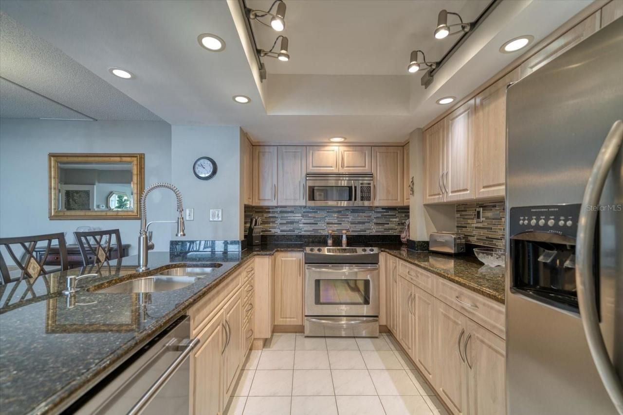 450 S Gulfview Boulevard, Unit 907, Clearwater, FL 33767 Photo