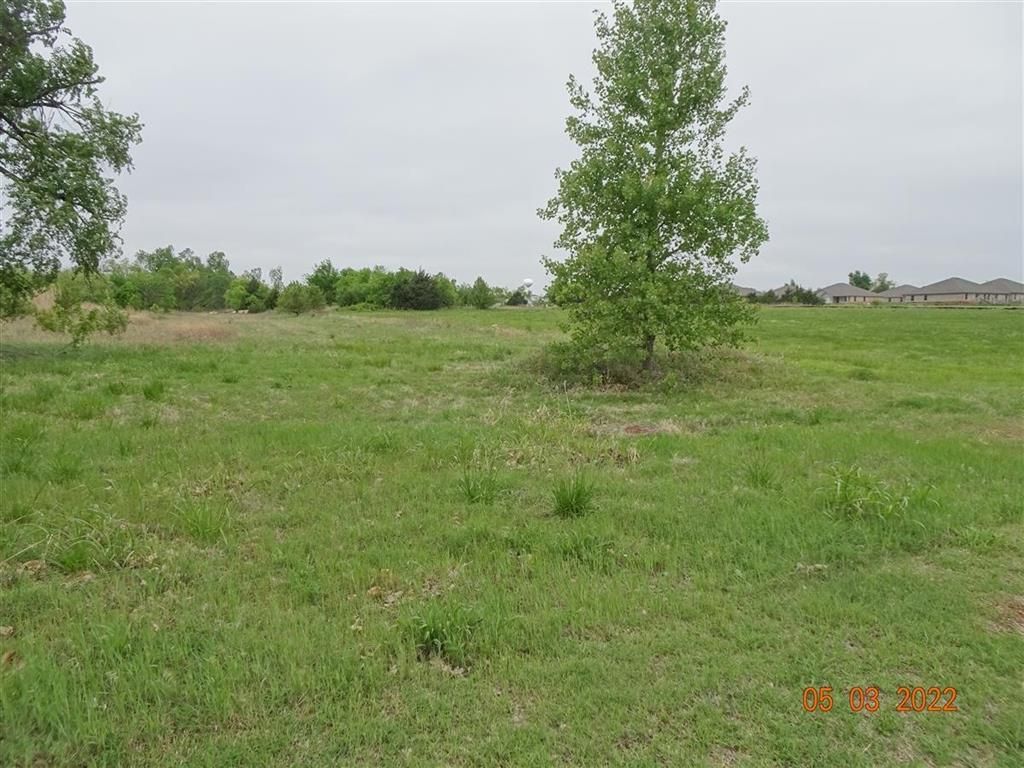 1000 N Eastern Avenue, Moore, OK 73160 Main Photo