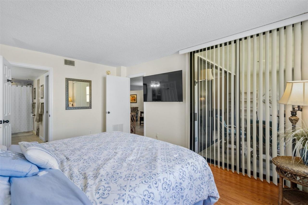 8770 Midnight Pass Road, Unit 302B, Sarasota, FL 34242 Photo