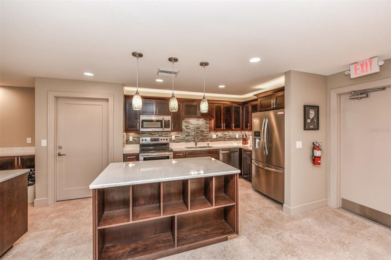 8770 Midnight Pass Road, Unit 302B, Sarasota, FL 34242 Photo