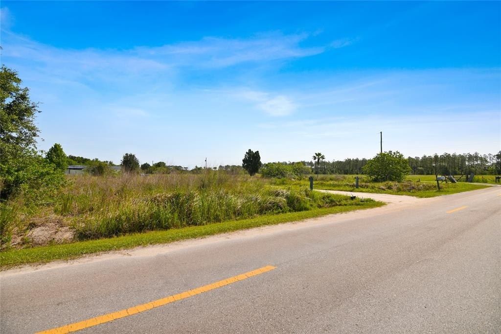 5808 Bishop Road, Wimauma, FL 33598 Photo