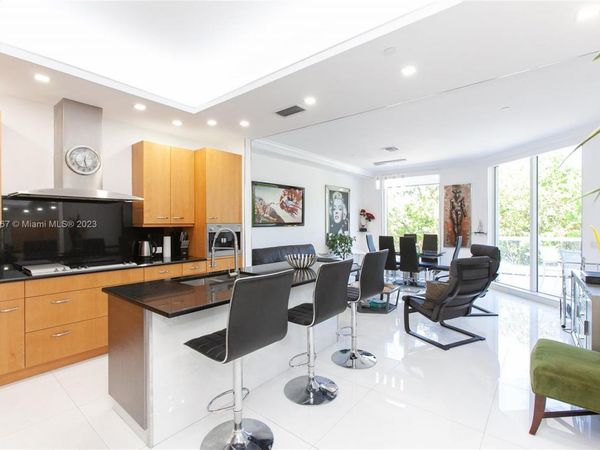 6000 Island Blvd, Unit 104, Aventura, FL 33160