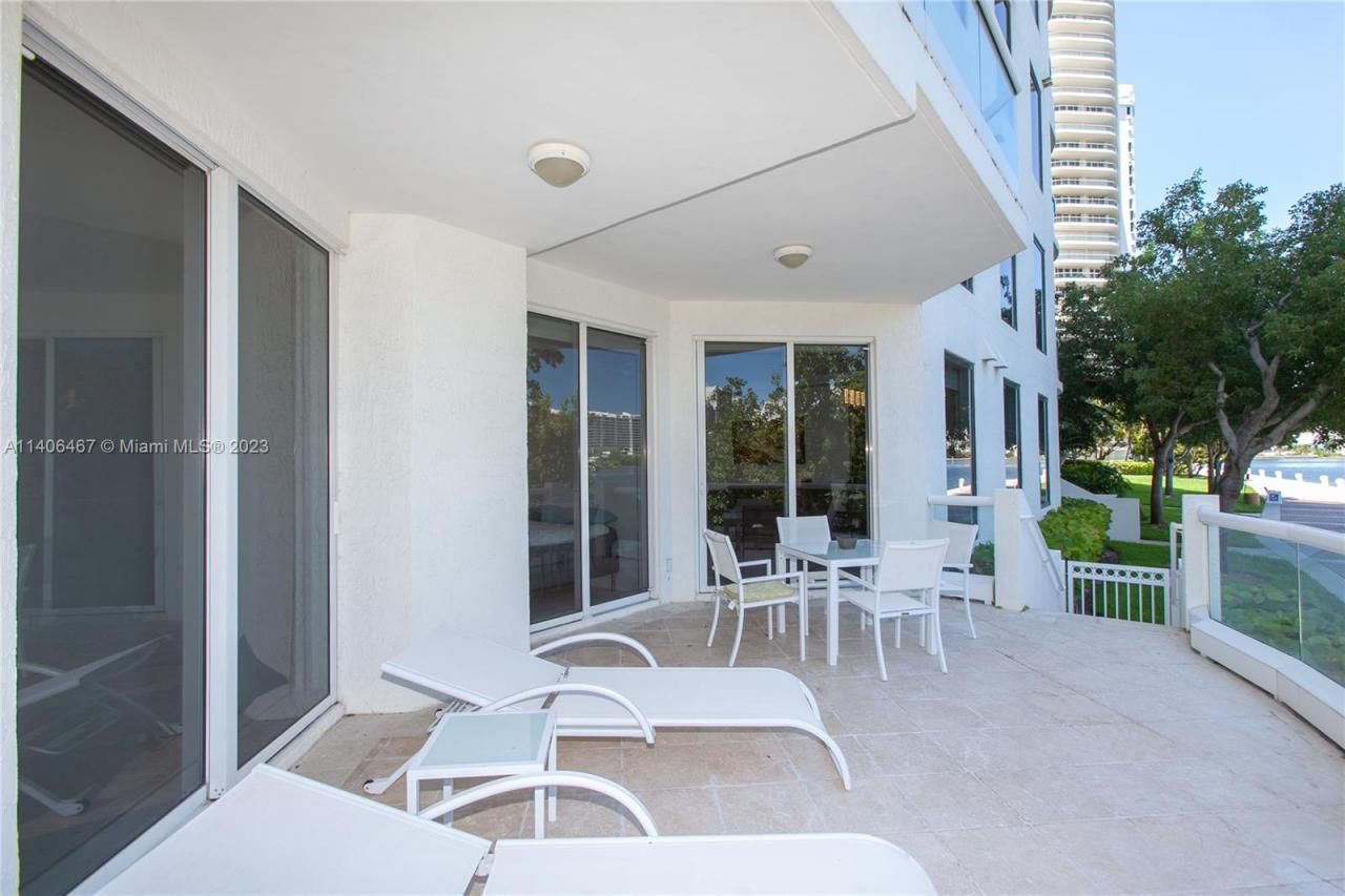 6000 Island Blvd, Unit 104, Aventura, FL 33160 Photo