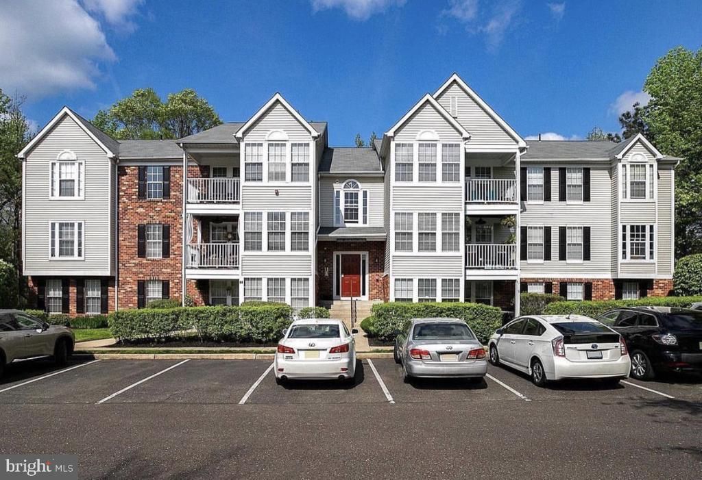 60 Inverness Circle, Marlton, NJ 08053 Main Photo