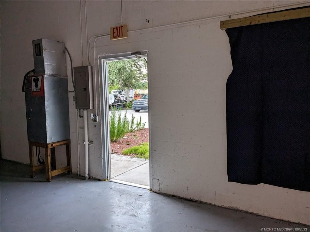 845 NE Pop Tilton Place, Unit 11 13 12, Jensen Beach, FL 34957 Photo