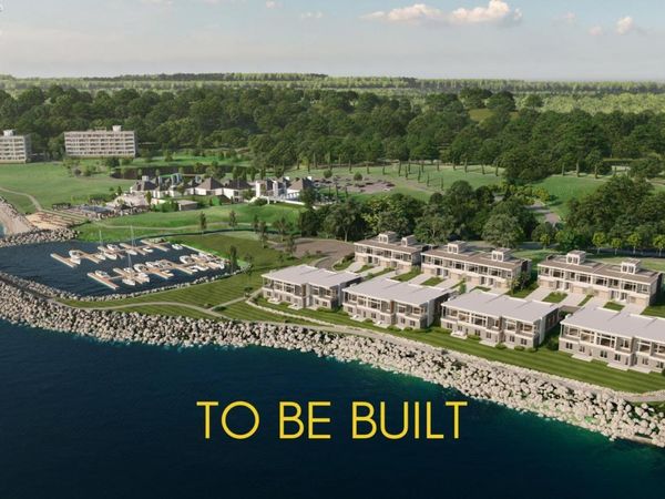 5605 W Lake Road, Unit 2, Vermilion, OH 44089