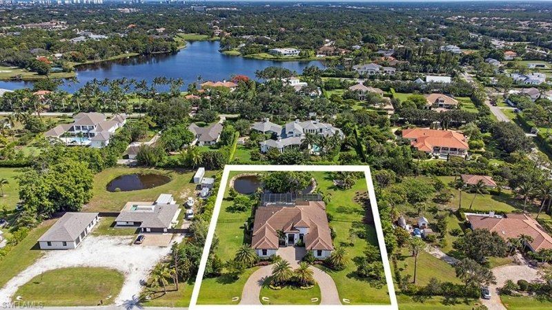 179 Mahogany Dr, Naples, FL 34108 Photo