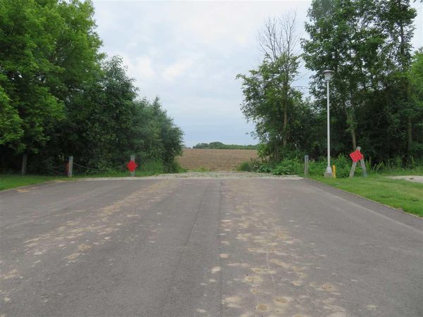 31.3 ac Marsh Trail, Beaver Dam, WI 53916