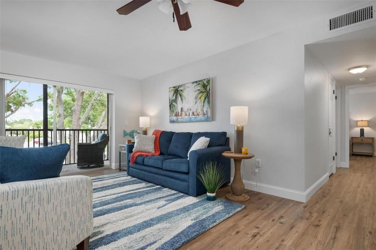 3201 Beneva Road, Unit 201, Sarasota, FL 34232 Photo