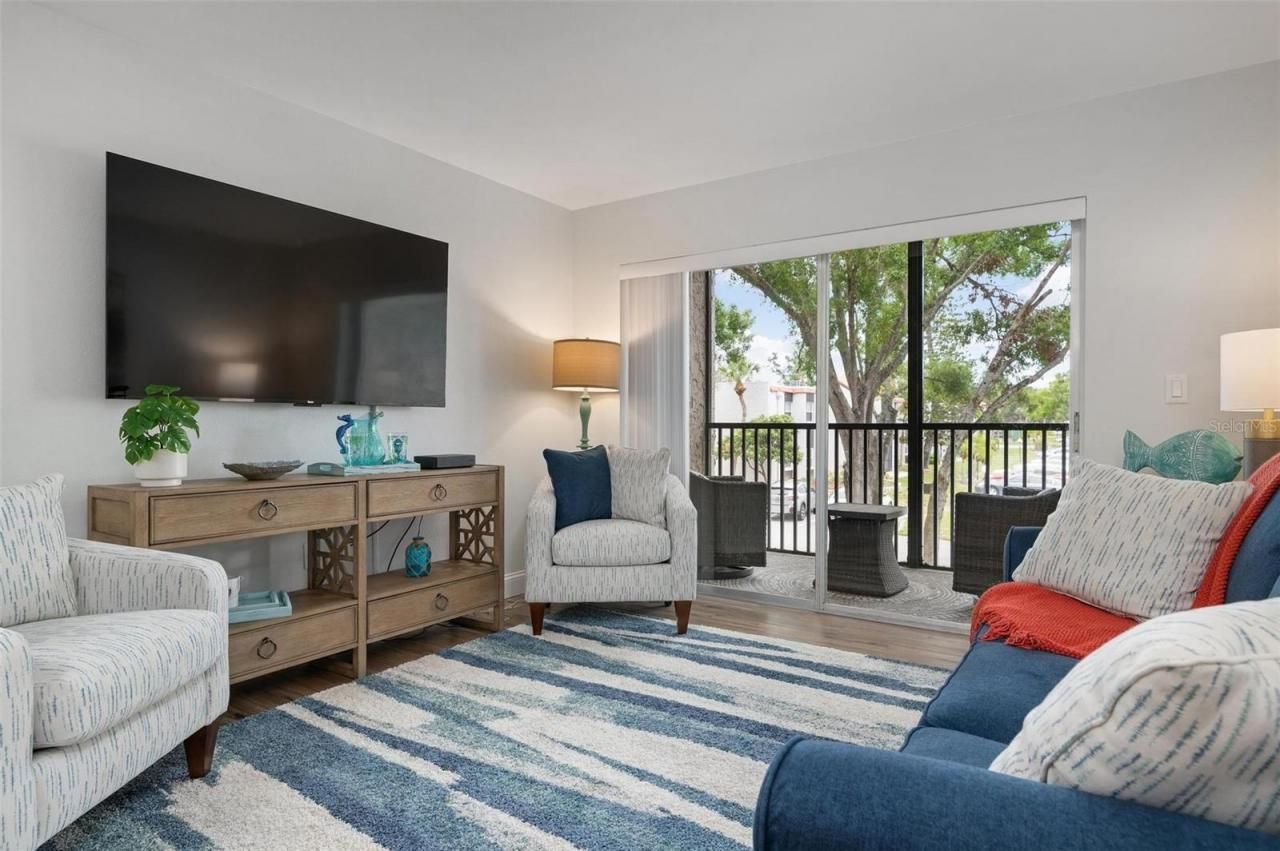3201 Beneva Road, Unit 201, Sarasota, FL 34232 Photo