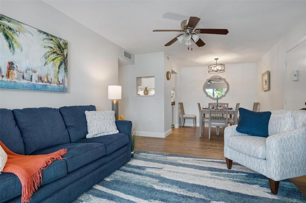 3201 Beneva Road, Unit 201, Sarasota, FL 34232 Photo