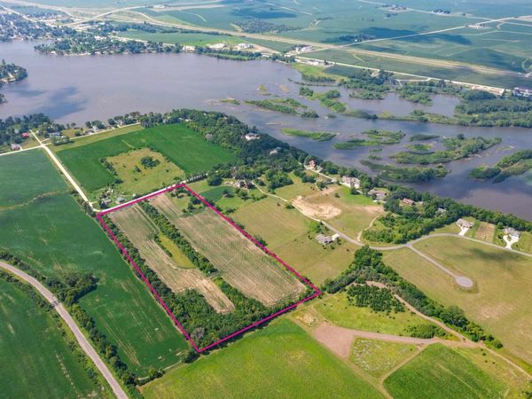+/- 20 Acres Harbor Ridge, Nashua, IA 50658