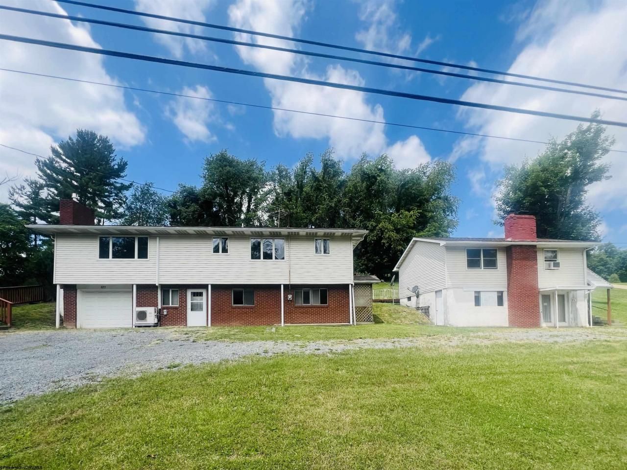 922 Summer School Road, Morgantown, WV 26508 Main Photo
