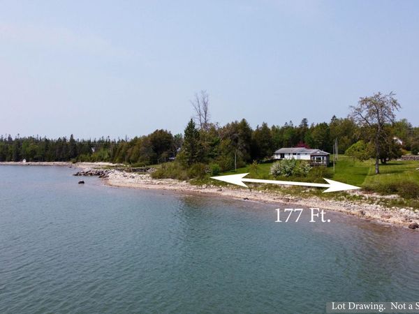 409 S Superior ST, De Tour Village, MI 49725