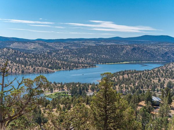 S Jasper Knolls TL7100 Drive, Prineville, OR 97754