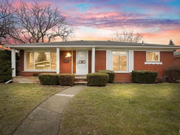 28876 PALM BEACH Drive, Warren, Mi 48093