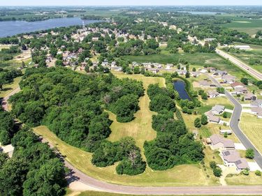 XXX Main Street, Silver Lake, MN 55381