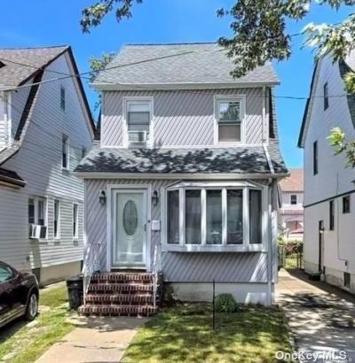 225 15 106th Ave, Queens Village, NY 11429 Main Photo