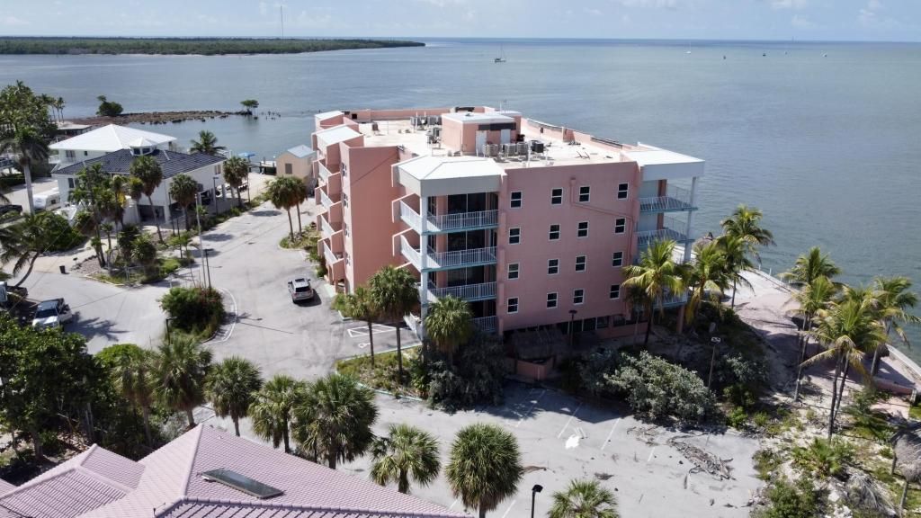 1 S Kyle Way, Marathon, FL 33050 Photo