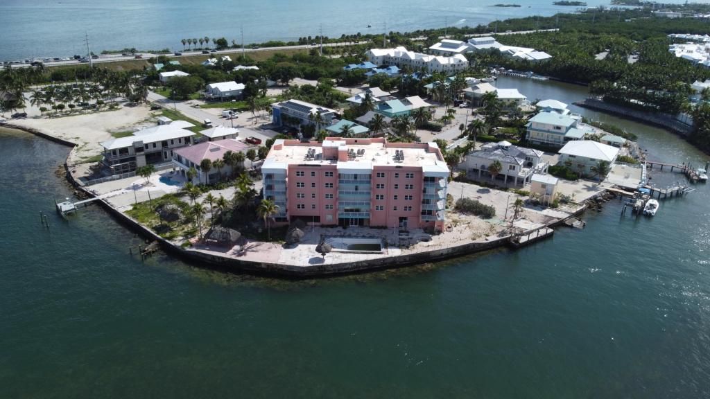 1 S Kyle Way, Marathon, FL 33050 Photo