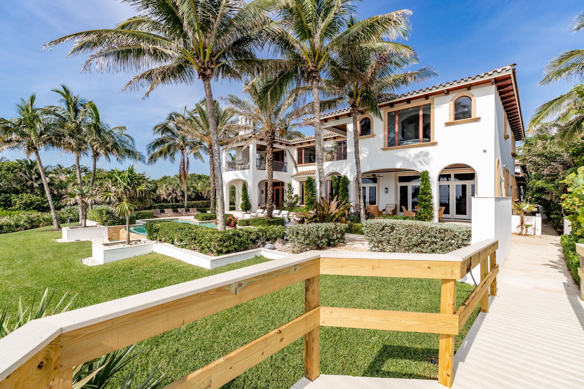 10 Ocean Lane, Vero Beach, FL 32963 Photo