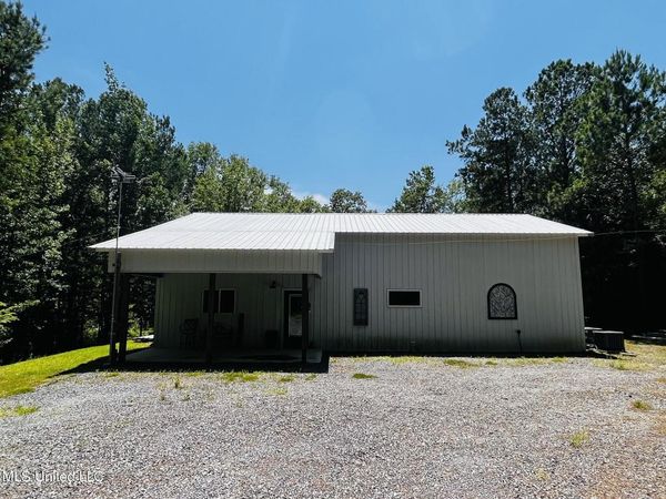 8625 Attala County Road 5001, Kosciusko, MS 39090