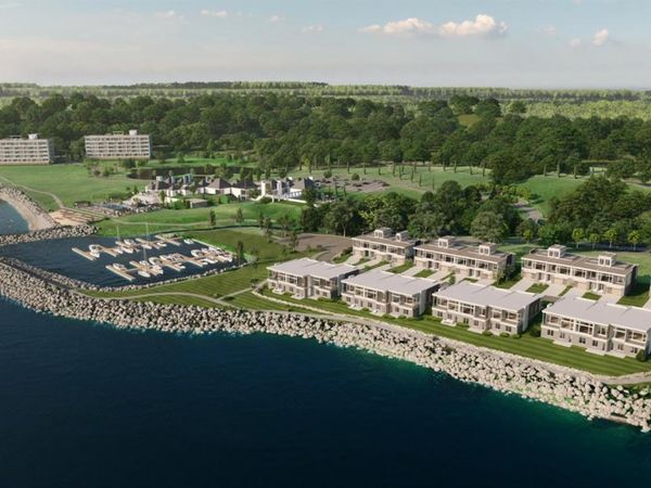 5605 W Lake Road, Unit 8, Vermilion, OH 44089