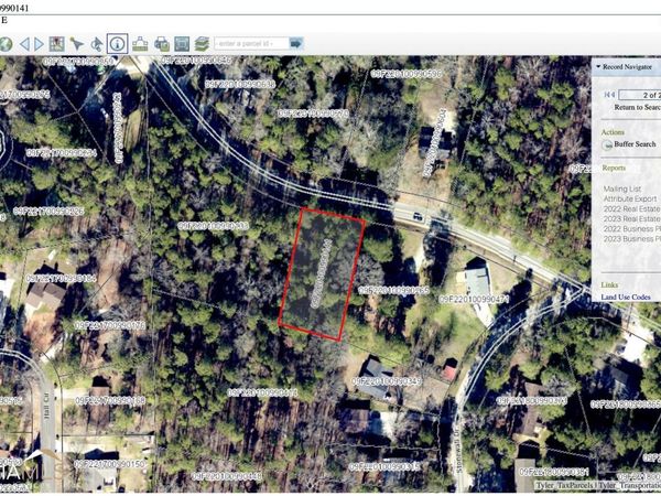 99 N High Point Road W, Union City, GA 30291