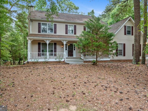 4158 Azalea Court, Snellville, GA 30039
